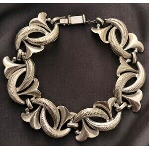 Vintage CORO Signed Silver Tone Art Deco Style Bracelet textured  Size 7